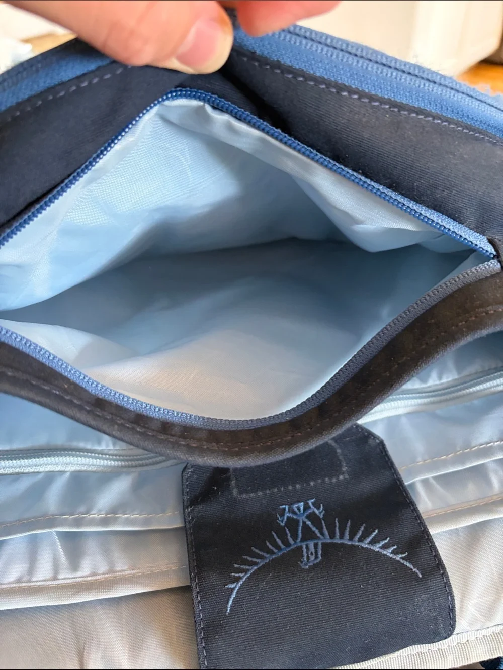 OSPREY FlapJill Dark Blue Messenger Bag with Laptop Pocket
